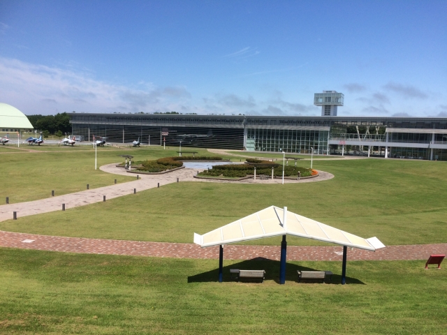 青森県の三沢航空科学館でアトラクションから体験まで楽しもう！