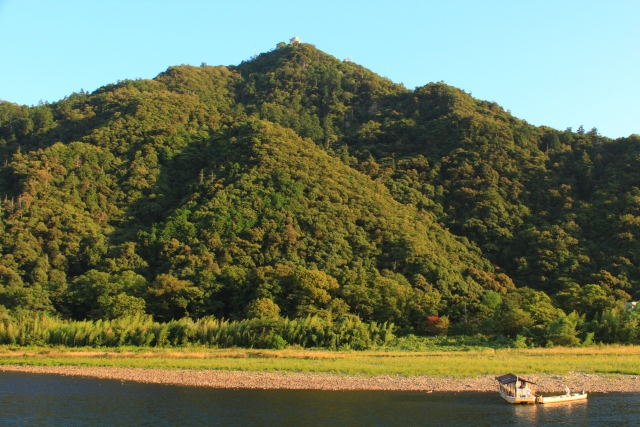 岐阜県・金華山でロープウェイからリス村まで楽しく巡ろう！