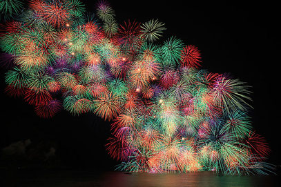 熊野大花火大会の2017年の日程・時間は？花火穴場スポットも紹介！